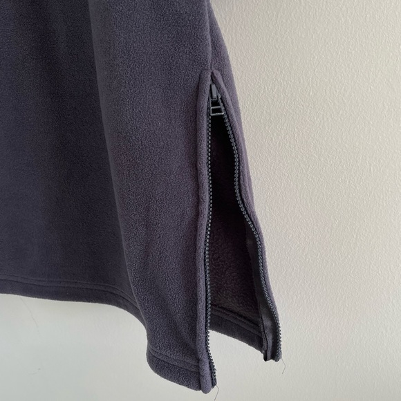 *Prototype* Fleece Pullover - Picture 5 of 6